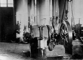 Nya gaspumpar installerade, 1947