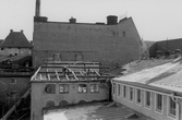 Taket över f.d. maskinhallen rivs, 1952