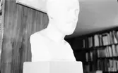 Byst i Mörnerrummet på stadsbiblioteket, 1930-tal