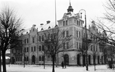 Konsumtionsföreningen Örebro i hörnet Rudbecksgatan och Västra gatan, 1927
