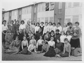 Klassfoto på Mikaelskolan, 1956-1957