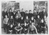 Klassfoto på Holmens skola, 1957-1958