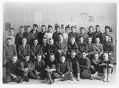 Klassfoto på Holmens skola, 1957-1958