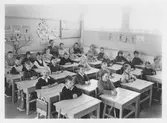 Klassfoto på Lars Vivalliusskolan, 1960-1961