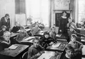 Elever på Nya elementarskolan för flickor, 1926