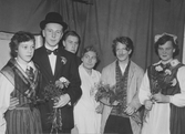 Skådepelarna avtackas på JUF:s 25-årsjubileum i Vintrosa, 1954
