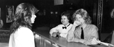 Ungdomar i baren på Café Oscar, 1987