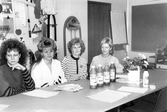 Kvinnor på städutbildning, 1989