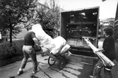 Sophämtning av stora säckar med säckkärra, 1988