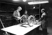 Renovering av handikappshjälpmedel, 1988