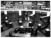 Utlåningssalen på Örebro Stadsbibliotek på Fabriksgatan, 1934 ca