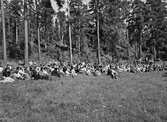 Gruppmöte i naturen, 1940-tal
