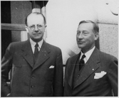 Mötesdeltagare på Örebro Stadsbibliotek på Fabriksgatan, 1940-tal