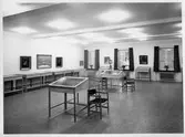 Utställningsrum i biblioteksfilialen i Tybble Centrum, 1961 ca