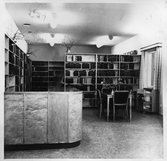 UTlåningsdisk i Frövi Folkbibliotek, 1955