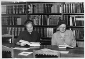Besökare på Linde Folkbibliotek i Lindesberg, 1955