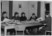 Tidningsrummet på Linde Folkbibliotek i Lindesberg, 1955