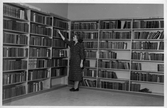 Bibliotekarie i Viby Folkbibliotek i Vretstorp, 1950-tal