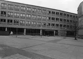 Örebro Stadsbibliotek innan öppnandet på Näbbtorgsgatan, 1981