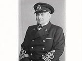 Brandkapten Reinhold Bengtsson i sin uniform.