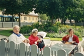 Brukare äter glass i centralparken, 2005