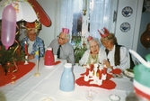Fikastund med julgransplundring, 1991 januari