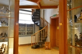 Trappa till våning två på Biologiska museet, 2014-04-28
