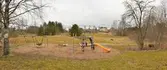 Lekplats och fotbollsplan vid Örebro frisbeegolfbana, Åstadalsvägen, 2016-04-04
