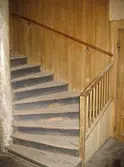 Trappa till övervåning på Bondsätter gård,  2006-08-17