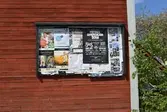 Anslagstavla på Kasernvägen i Rynninge, 2016-05-17