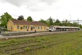 Till Södra station ankommande tåg söderifrån, Eugénplatsen 2, 2016-05-26