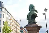 Byst föreställande Eugen von Rosen, Örebro Centralstation, Östra Bangatan 1, 2016-05-25