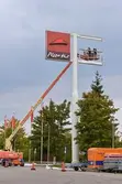 Skyltarbete, Pizza Hut, Hagagatan 49, 2016-09-27