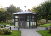 Voljär i Örebro Stadspark. 2016-10-03