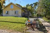 Flygel under renovering. Sommarrovägen 4-10. 2016-10-06