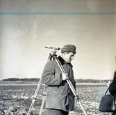 Byggandet av en ny väg, norra Övra Sandby. Vägmästare Vallentinsson.