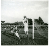 Västerås, Arosvallen.
Fotbollsmatch på Arosvallen, mellan okända lag. 1946.