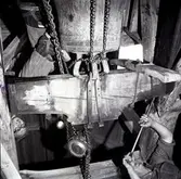 Arbete med Föras kyrkklockor.