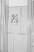 Almanacka på vägg hos F G Larssons tryckeri, 1970