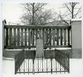 Västerås.
Grav på Östra kyrkogården.