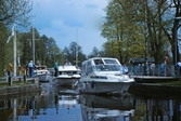 Båtar under uppslussning på Båtens dag, 1995