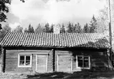 Gamla stugan i Yxta i Hovsta, 1976