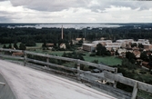 Utsikt över Norrby och Hjälmaren från vattentornet Svampen, 1957