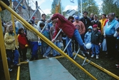 Balansövning på båtens dag inför publik, 1995
