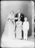 Brudpar från Strömsbro, Valö socken, Uppland 1936
