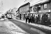 Utförsäljning vid Vallins glasmästeri & ramaffär, ca 1958