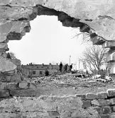 Rivningshus, april 1957
