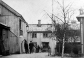 Reprofotografi. Gårdsinteriör på Slottsgatan 31 i Västerås.