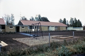 Lekplats vid radhus i Kilsmo, 1970-tal