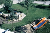 Lekplats på Tornfalkgatan 5,7,9, 1980